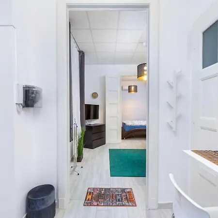 Swarz's Downtown By Nw Apartment *